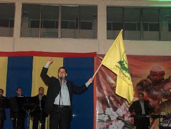 الخيام هذا الصيف: إحتفالات وأناشيد.. ونصرك هزّ الدني