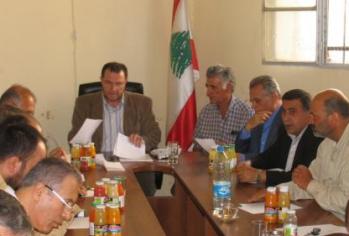 أحد الإجتماعات في بلدية الخيام لمعالجة مشكلة الخلوي