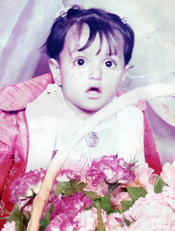 الطفلة الشهيدة لين صفي الدين