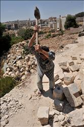 الورشة في بنت جبيل (علي علوش)