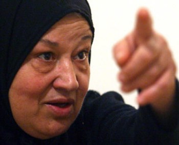 والدة الشهيد منذر