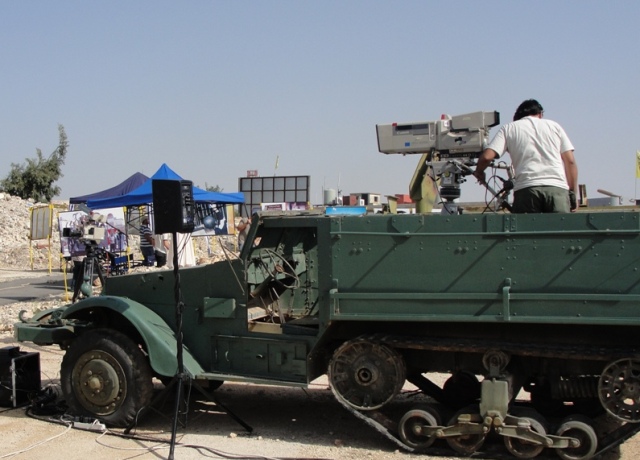 من على ظهر الملالة يصوّر