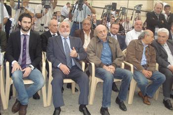  جنبلاط وحردان يتوسطان تيمور وشهيب وعبد الخالق (أنو