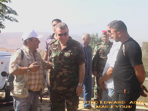 ومدير  فرع مخابرات الجنوب العقيد علي شحرور – صورة ادوار العشي  - مرجعيون