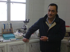 في مؤسسة عامل بالخيام