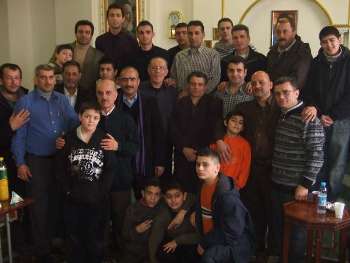 جانب من المشاركين في اللقاء