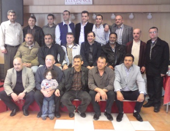 صورة تذكارية تجمع شباب اللقاء الخيامي الثاني في برلين