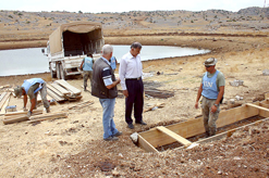 رئيس بلدية كفرشوبا القادري يعاين الاشغال التي تقوم بها القوة الدولية