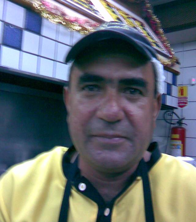 المواطن البرازيلي ( شبيه الحاج عباس أبو عباس)