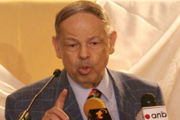 ملحم كرم... نصف قرن من الاستئثار بالسلطة