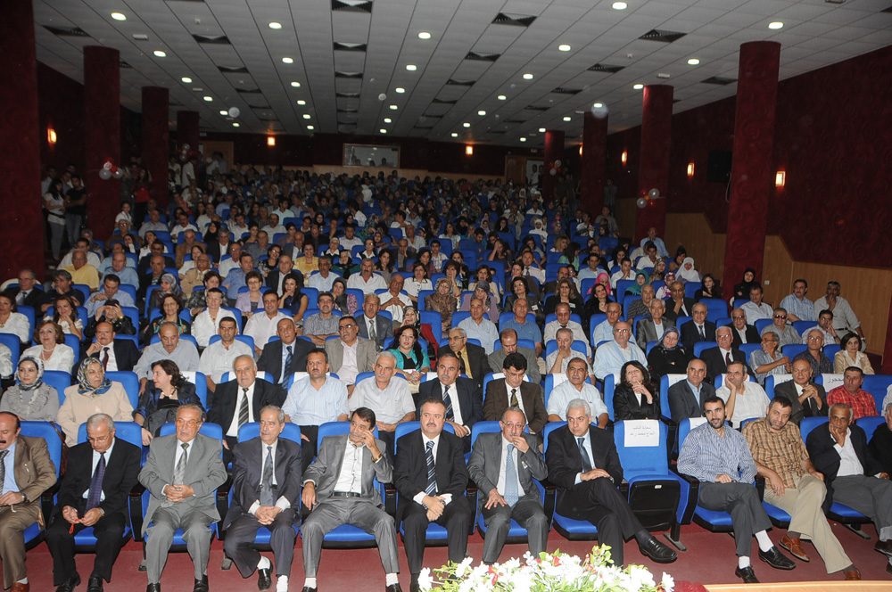 النائب جابر والحضور في ثانوية الصباح