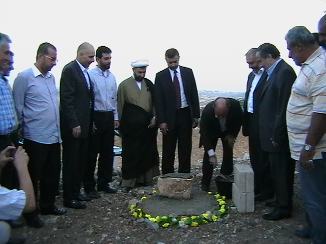 وضع حجر الاساس