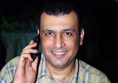 قائد الكفاح المسلح الفلسطيني في مخيم عين الحلوة العقيد محمود عبد الحميد عيسى، الملقب \