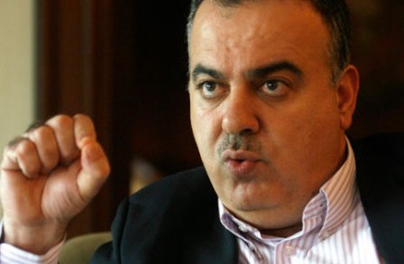 وزير الصحة الدكتور محمد جواد خليفة