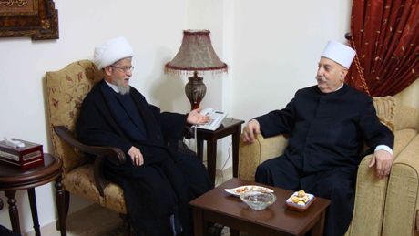 الشيخ مرسل نصر خلال زيارته العلامة الشيخ عفيف النابلسي