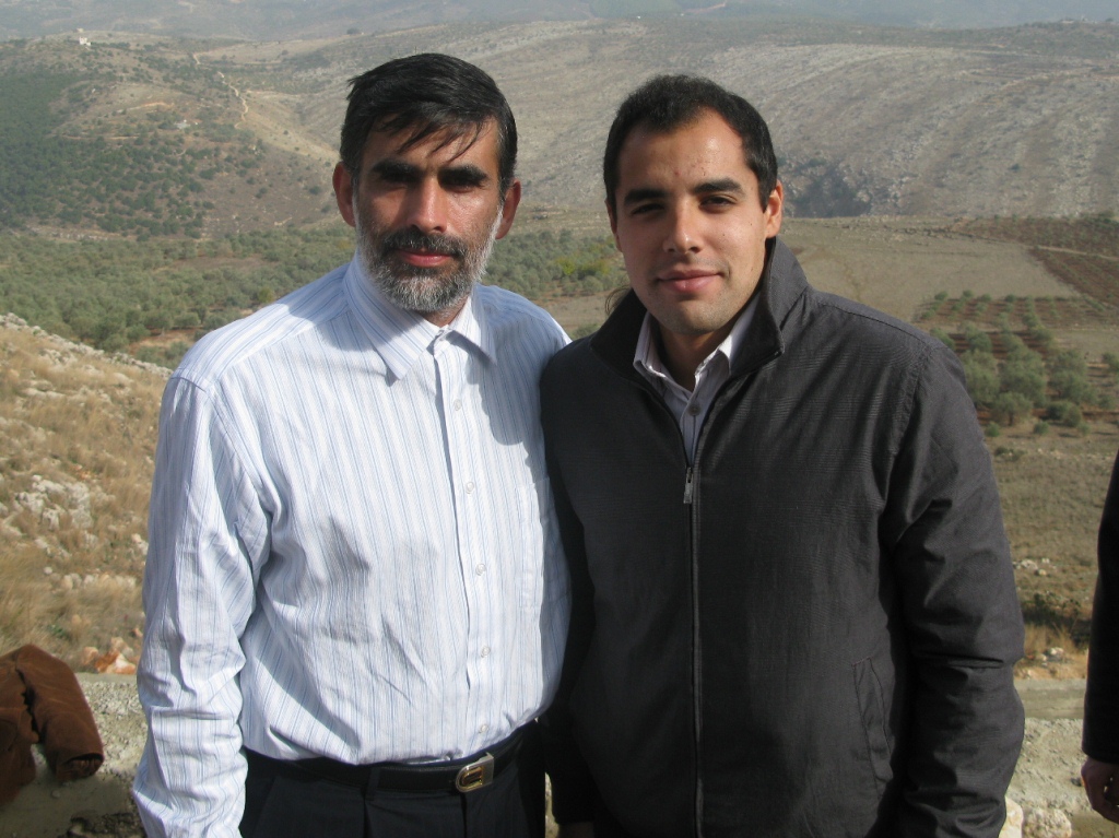 سعد أسعد ضاوي والمهندس عباس عواضة رئيس بلدية الخيام