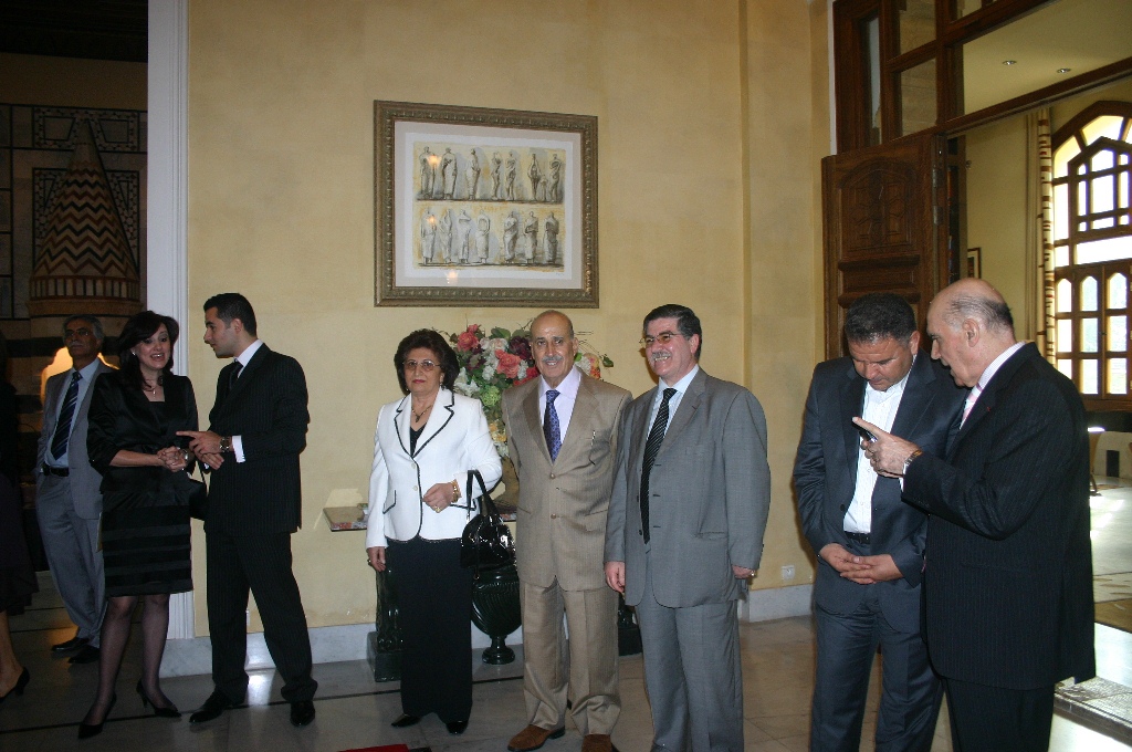 الدكتور كامل مهنا.. موضع اعتزاز إحترام الجميع