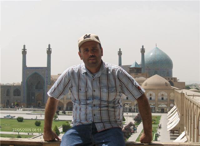 المرحوم الحاج رضا حسين قانصو