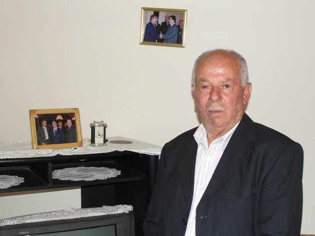 الشهيد الحي، معلم العمار، أبو محمود حسن الباشا