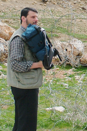 الزميل علي شعيب - أرشيف