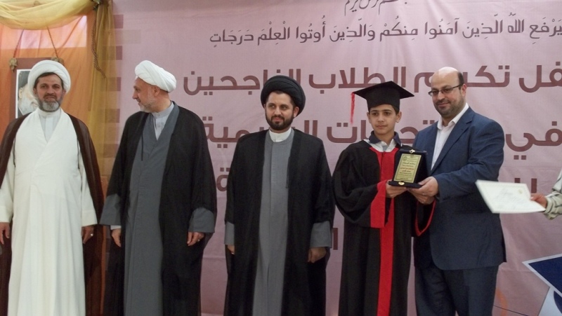 مدرسة عيسى بن مريم ومبرة النبي ابراهيم تكرمان طلاب التاسع