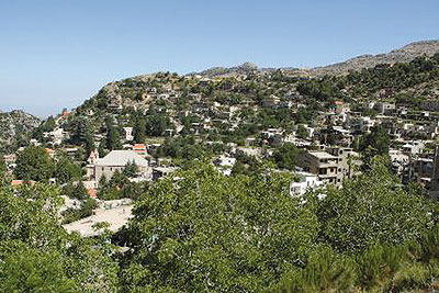 السياحة البيئية تجذب السياح واللبنانيين على حد سواء