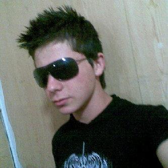 المرحوم علي نبيل شيت (22 عاما)