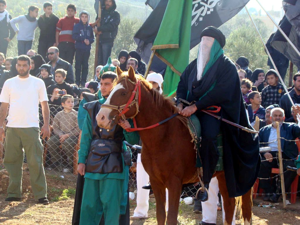 حسين خليل في دور الامام الحسين