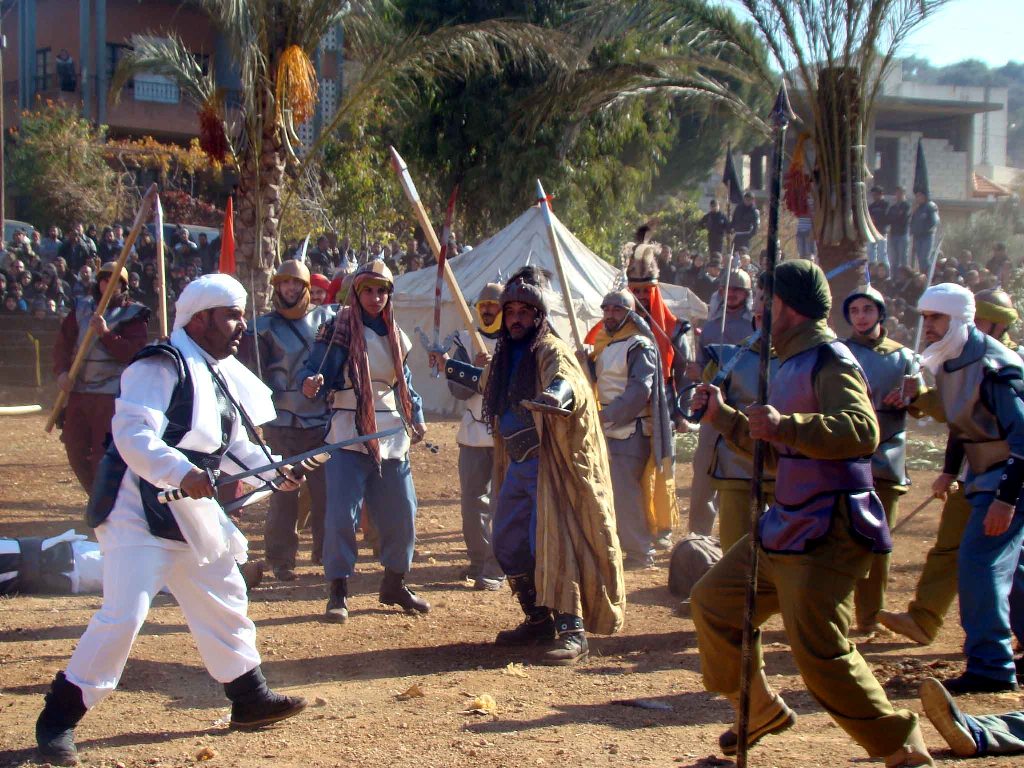 من المسرحية