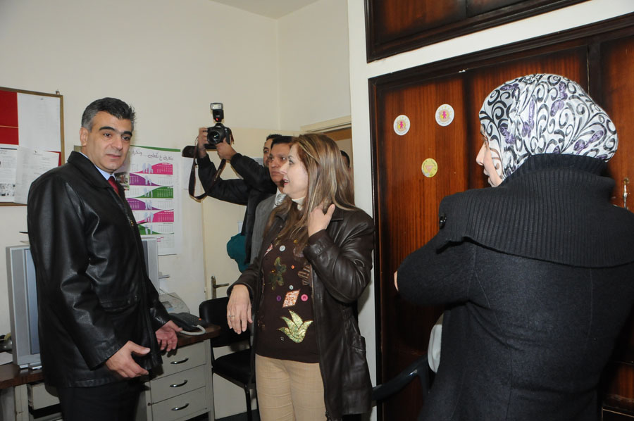 الوزير الصايغ في جولة في مركز كفرتبنيت