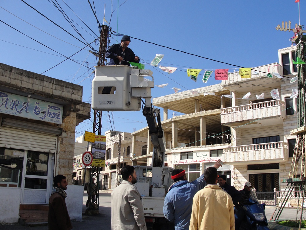 زينة في الخيام بمناسبة عيد المولد النبوي  الشريف