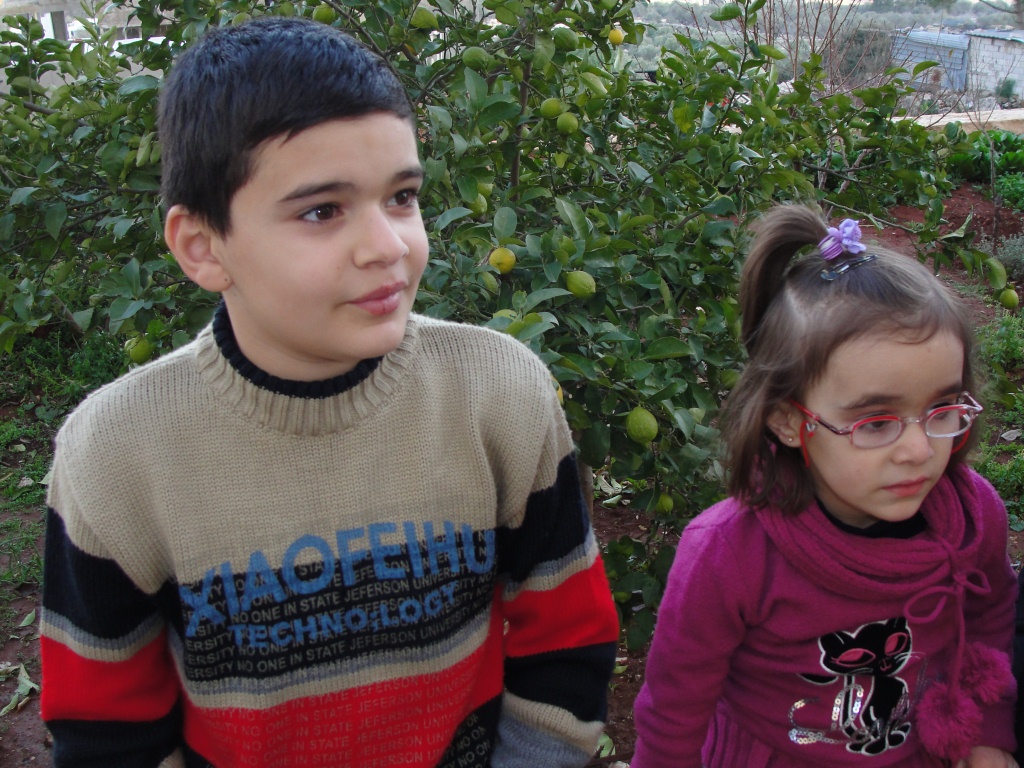 علي وشهد  حسن كامل خريس