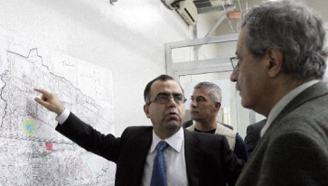 زير الاتصالات شربل نحاس ورئيس هيئة \