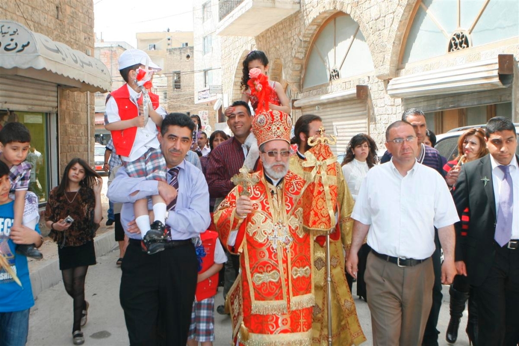 متربوليت صور وصيدا ومرجعيون للروم الأرثوذكس الياس كفوري بعد ترأس  قداس الشعانين في كاتدرائية القديس توما في صور