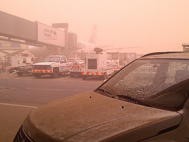 شوفوا الجو والطوز والغبار