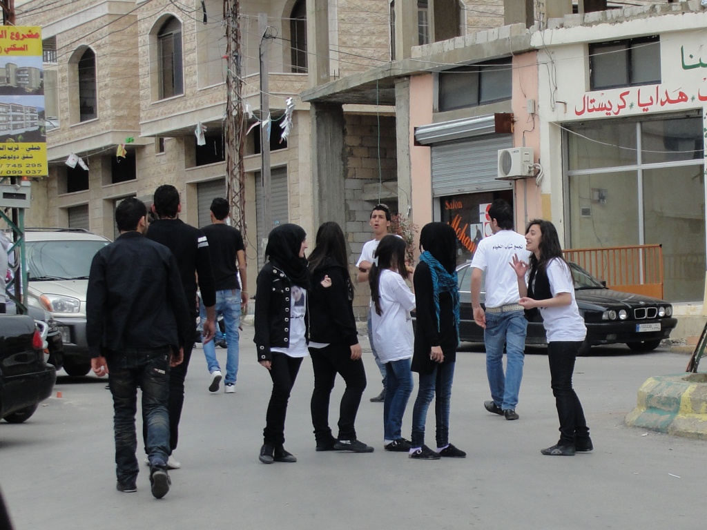 إنها الخيام.. ما أجملها بموقعها ومحيطها وطقسها وأهلها!