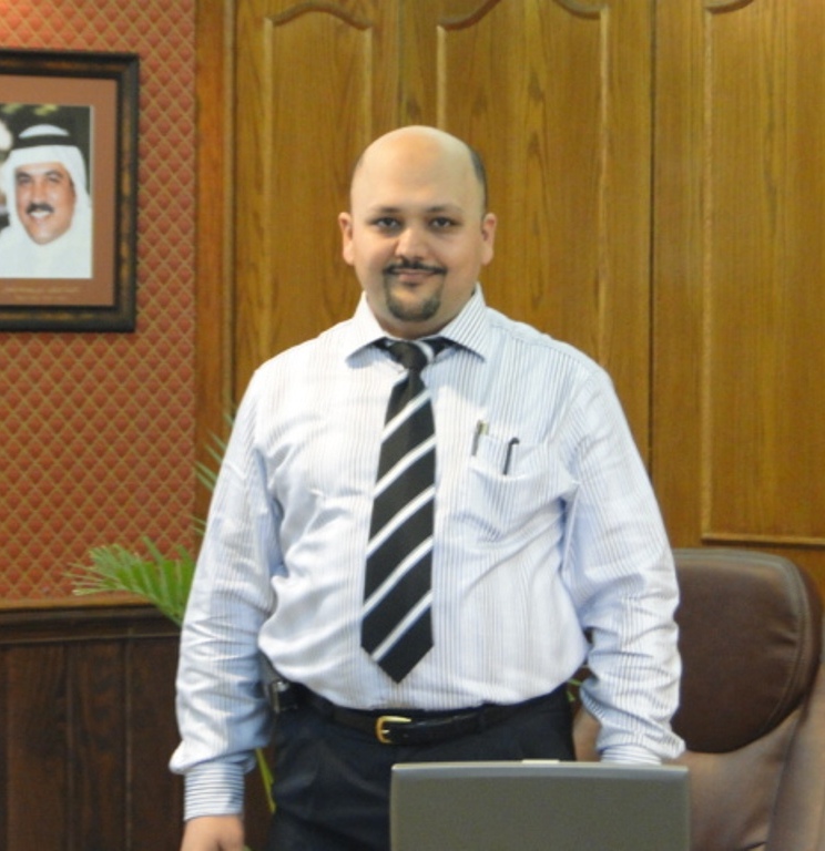 الحاج الدكتور هشام حسن ديب