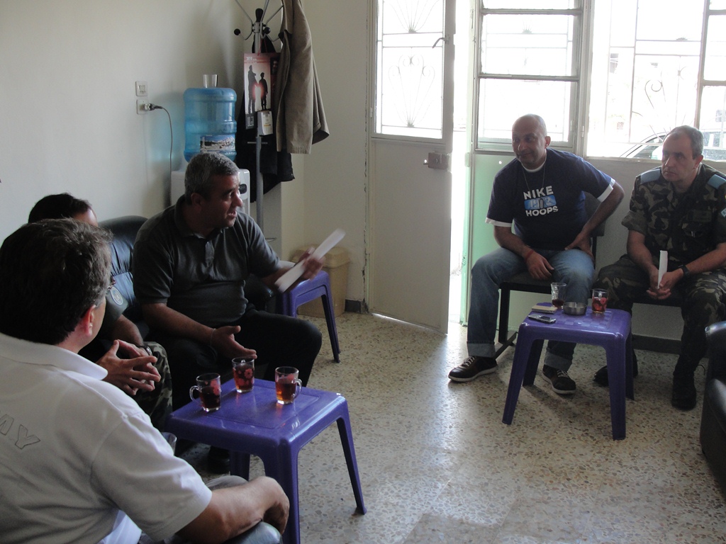 اللقاء الذي تمّ في مكتب \