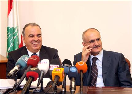 الوزير علي حسن الخليل والوزير خليفة