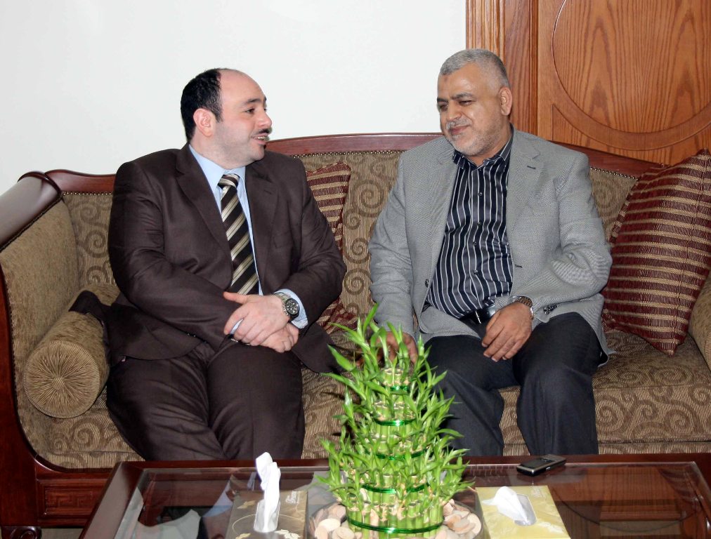 المهندس نواف الدبوس ورئيس بلدية الغبيري الأستاذ محمد سعيد الخنسا