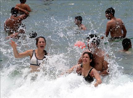   البحر حق لجميع الناس.. (مصطفى جمال الدين)