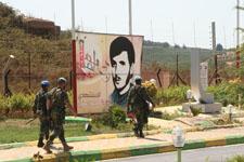   	دورية راجلة لـ?<اليونيفل> قرب الخط الأزرق في كفركلا