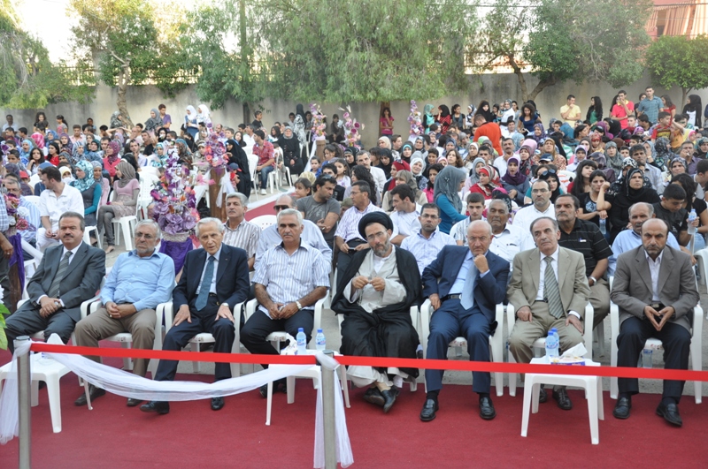 الحضور في احتفال الدوير