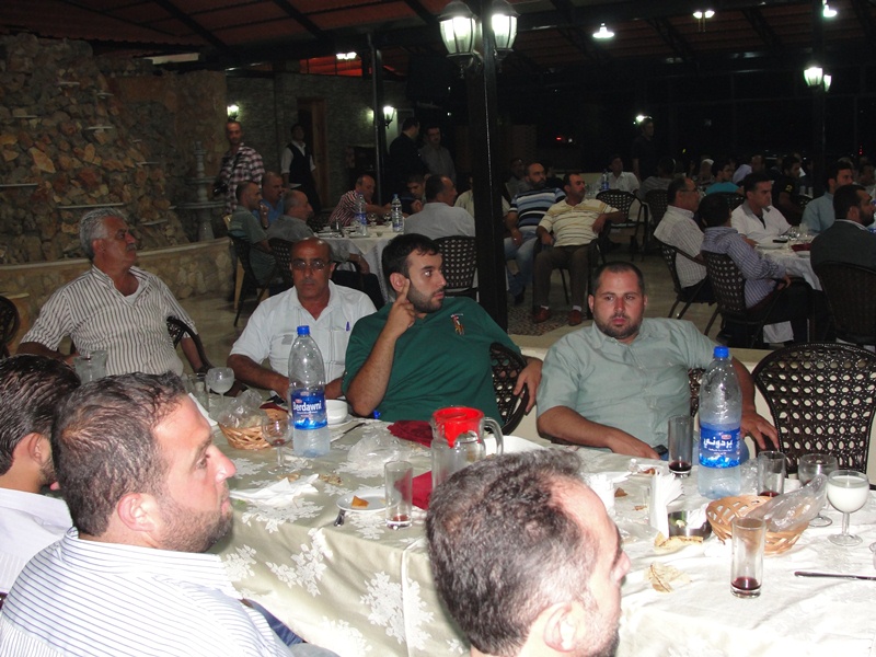 جانب من الحضور في حفل إفطار حركة أمل في الخيام تكريماً لعوائل الشهداء والجرحى