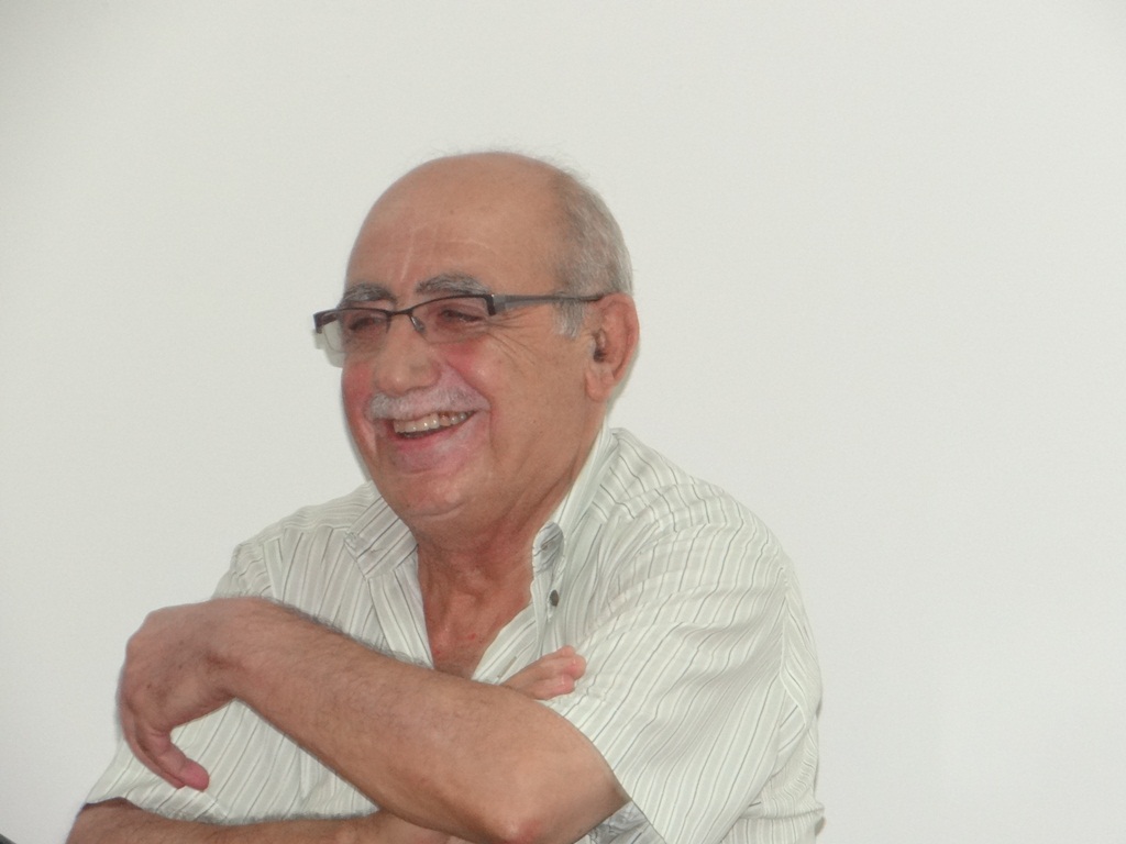 الشاعر حسن عبدالله في الخيام خلال أمسيته الشعرية في الخيام - أرشيف