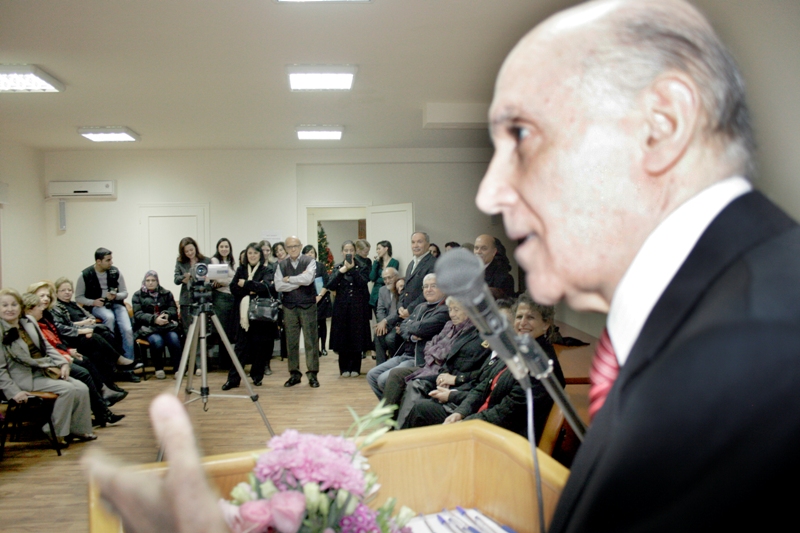 حفل تكريم السيده نهلة حيدر والسيده جمال غبريل والسيده ماجده -اوكسفام 14-12-2012 في مؤسسة عامل