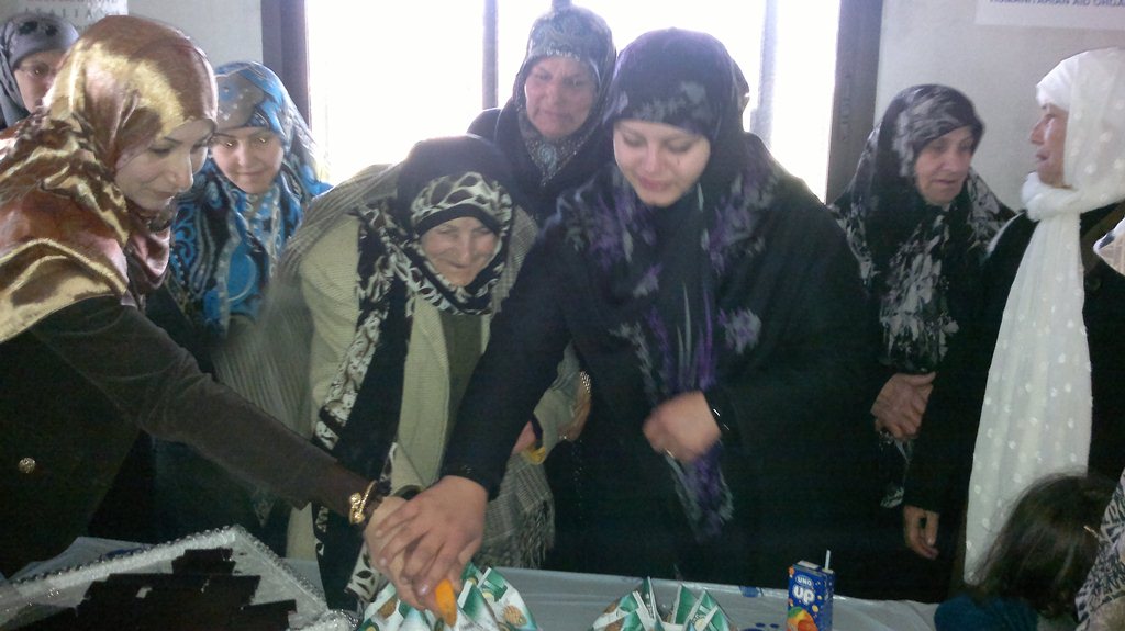 جمعية شؤون المرأة تكرّم المسنّين وأمّهات الشهداء في الخيام