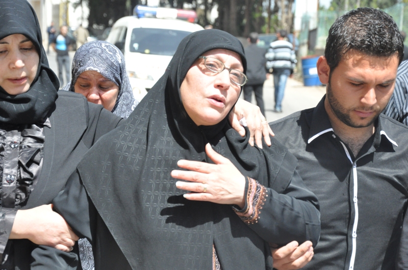 والدة الشهيد علي شعبان