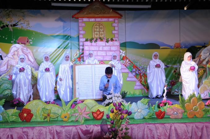 من حفل تكريم المكلفات