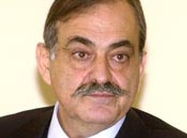 الوزير السابق الفضل شلق